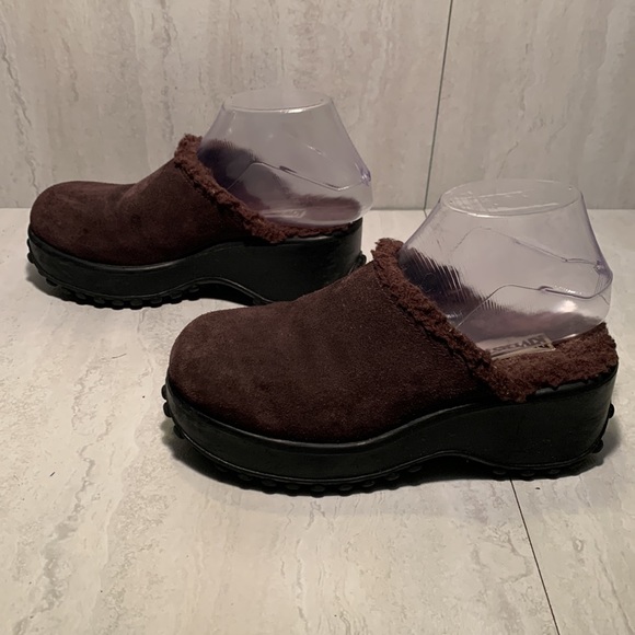 Riverstone Brown Leather Upper Brown Fur Lining Flat Platform Mule Clogs Size 6B - Picture 2 of 12